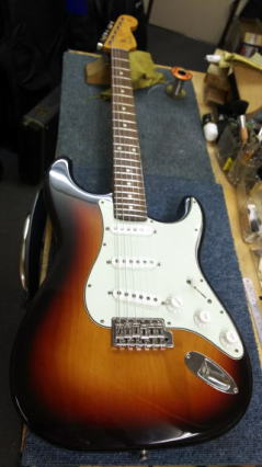 フェンダージャパン　ストラト